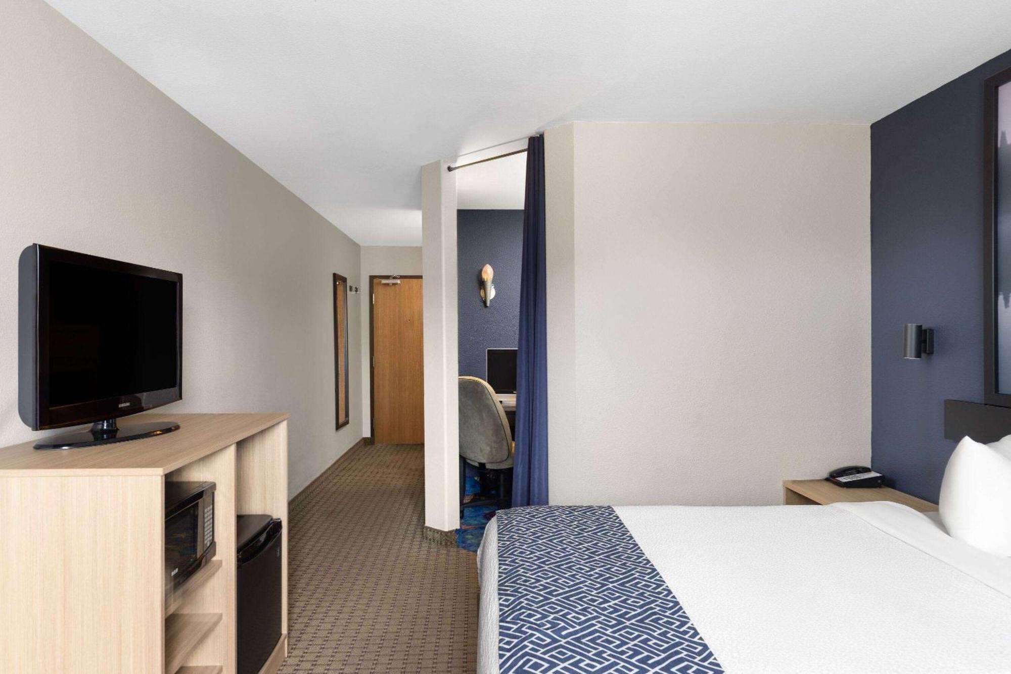 Hotel Super 8 By Wyndham St-Jerome Saint-Jerome Exterior foto